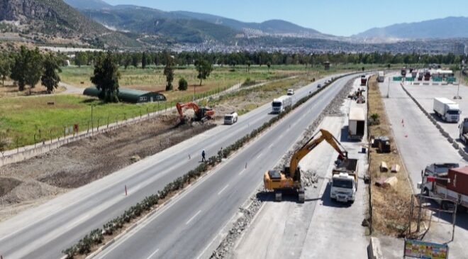 3 KM UZUNLUĞUNDA 8 ŞERİTLİ YOL